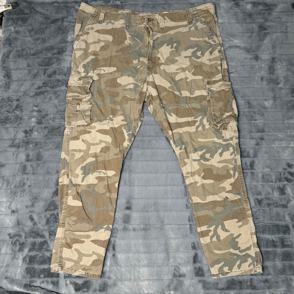 Wrangler Mens Regular Taper Cargo Pants Camo Green Brown 44x30 112326274
